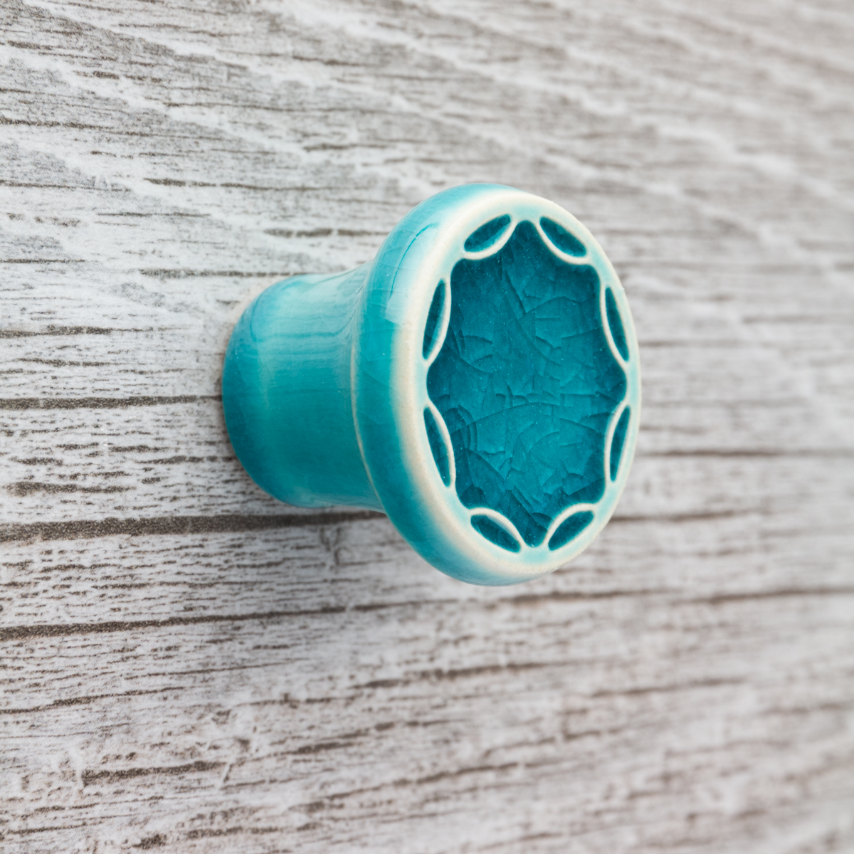 gałka do mebli turkusowa