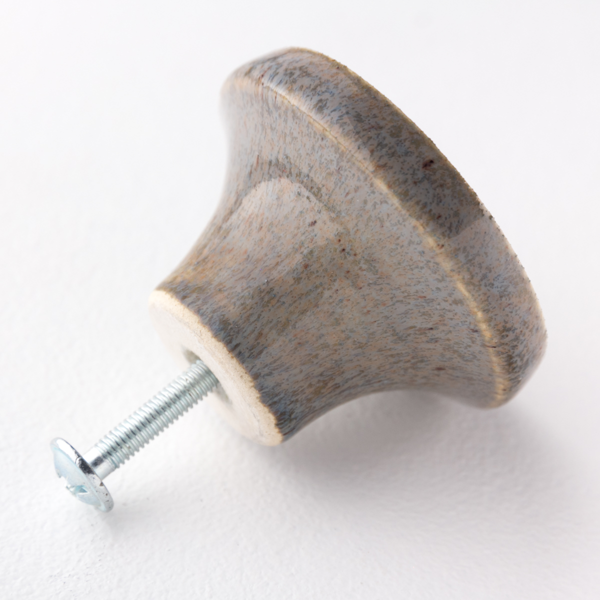 szaro-brązowa gałki do mebli