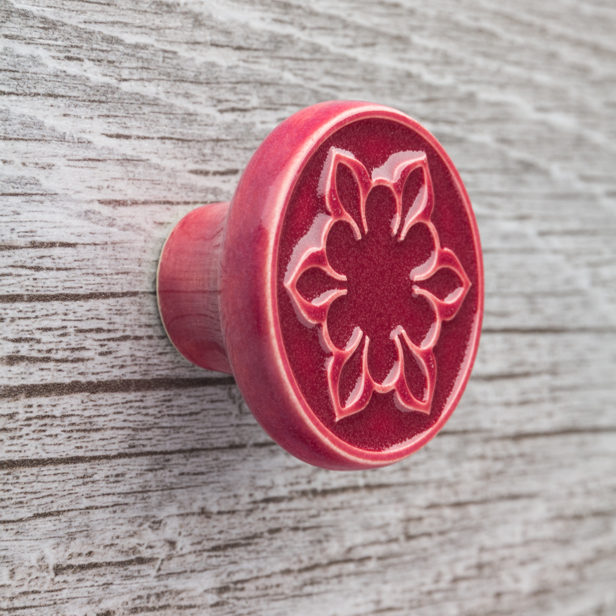 wiśniowe gałki do mebli