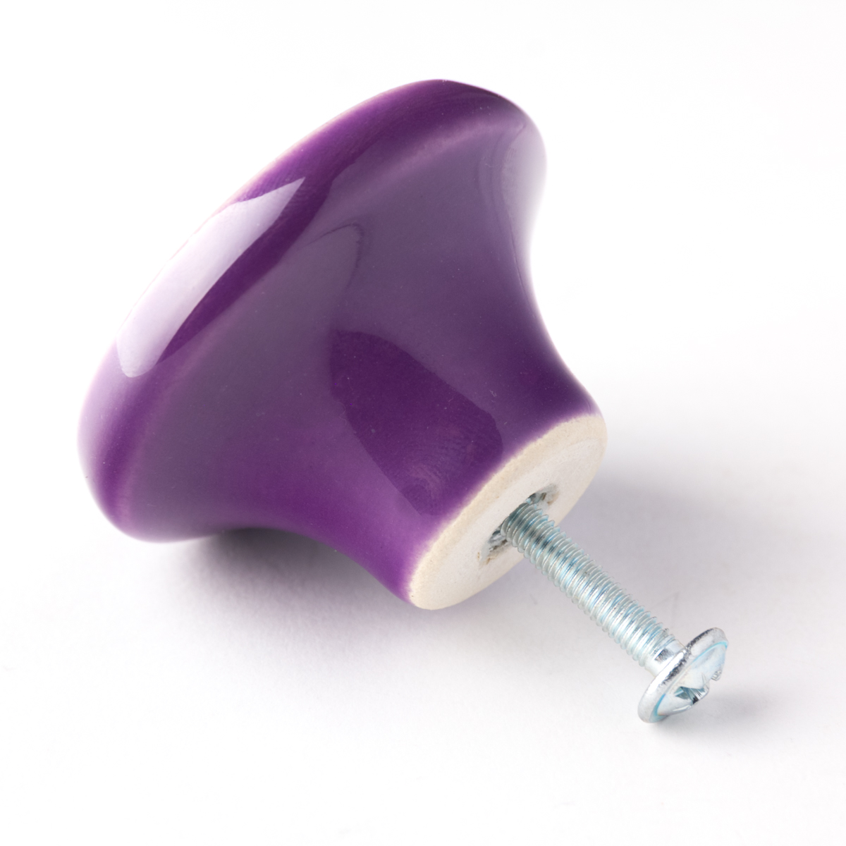 fioletowe gałki do mebli